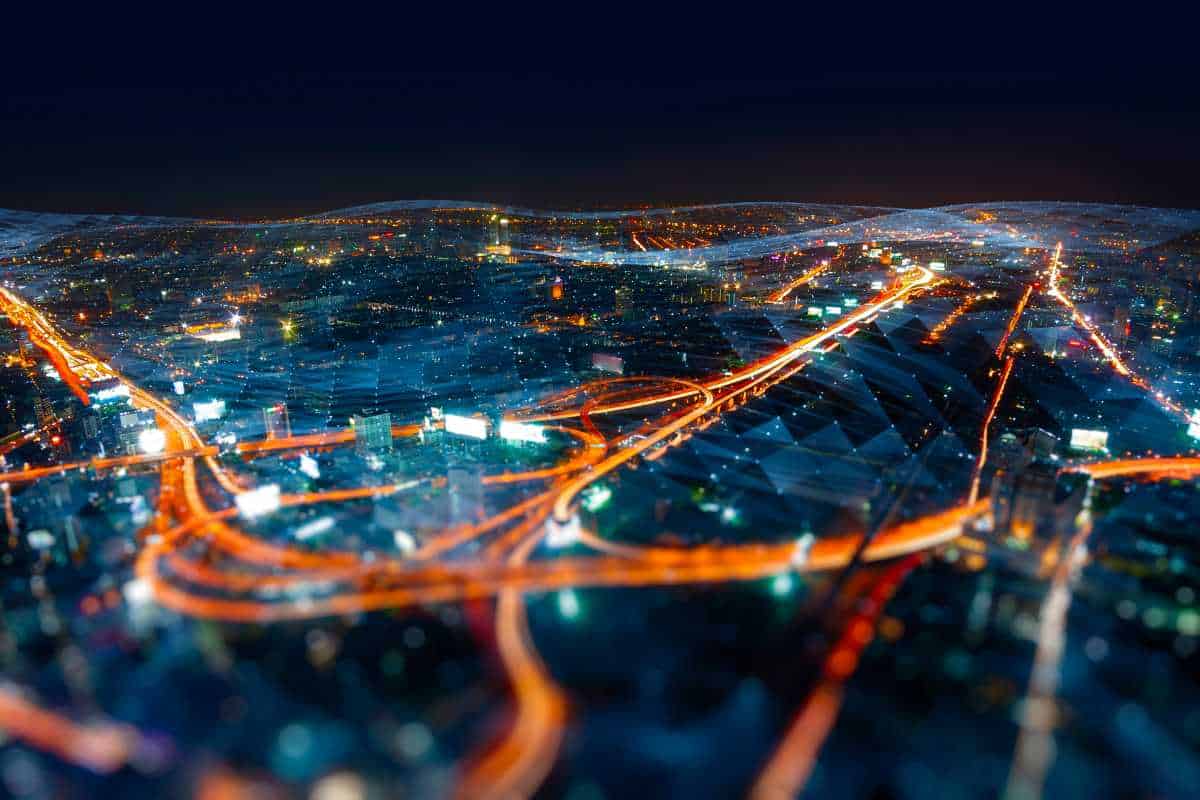https://www.forbes.com/sites/bernardmarr/2018/09/02/what-is-industry-4-0-heres-a-super-easy-explanation-for-anyone/?sh=5305fbcc9788